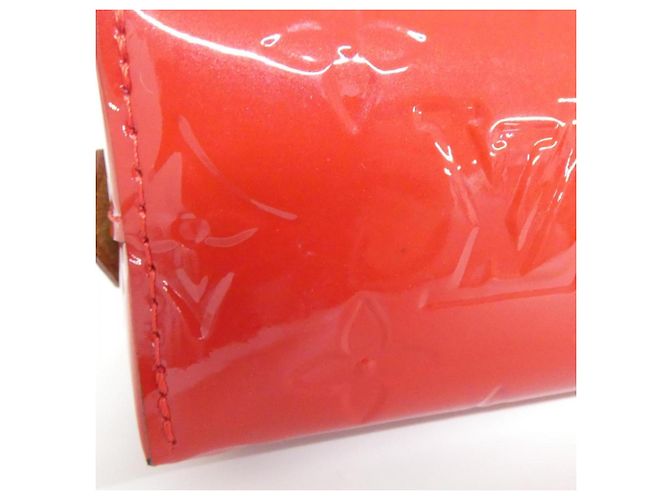 Pochette Cosmetica Vernis Louis Vuitton Fuschia - vista 2