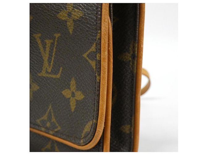 Louis Vuitton Monogram Pochette Twin GM Schultertasche Braun Monogramm - Ansicht 4