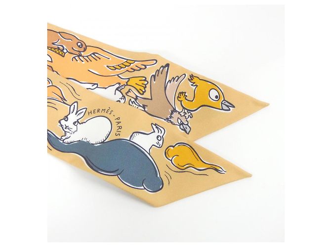 Silk In Foulard Twilly Mille e Un Conigli di Hermès Beige - vista 2