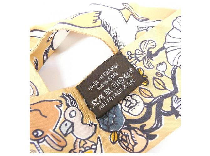 Silk In Foulard Twilly Mille e Un Conigli di Hermès Beige - vista 3