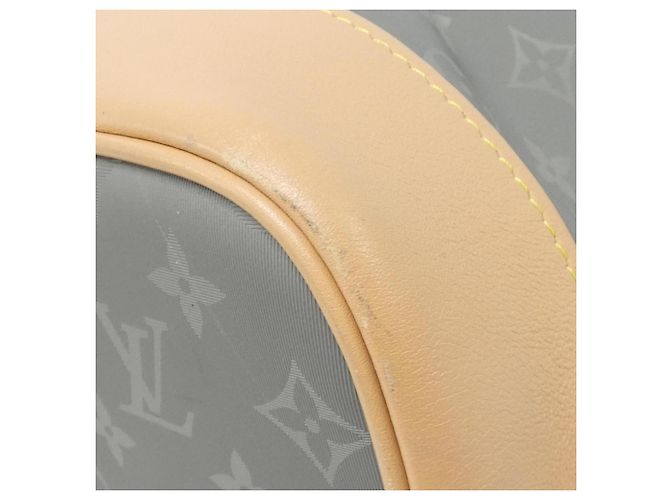 Zaino con zip in titanio Monogram Louis Vuitton Grigio - vista 3