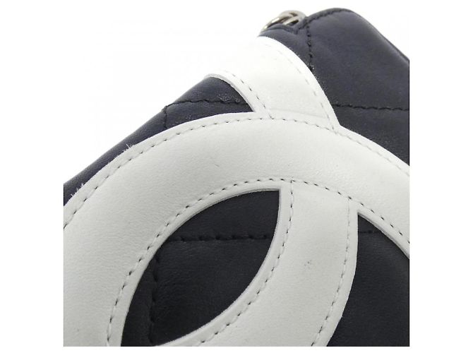 Pochette borsa a mano Chanel Cambon Line Modello 26730 Nero Bianco - vista 4