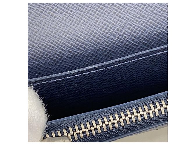 Portafoglio Lungo Brazza in Taiga Louis Vuitton Blu navy - vista 7