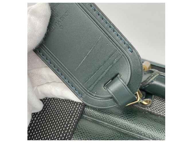Borsa Boston Satellite 53 in Taiga Louis Vuitton - vista 7