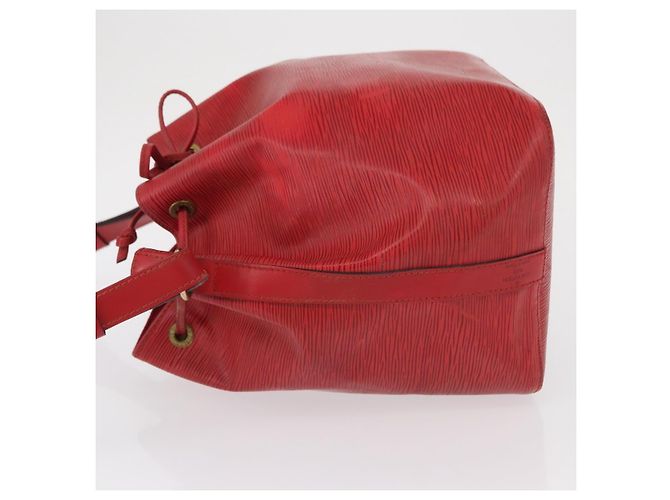 Noe Borsa Petit Noé Louis Vuitton in pelle Epi piccola Rosso - vista 4