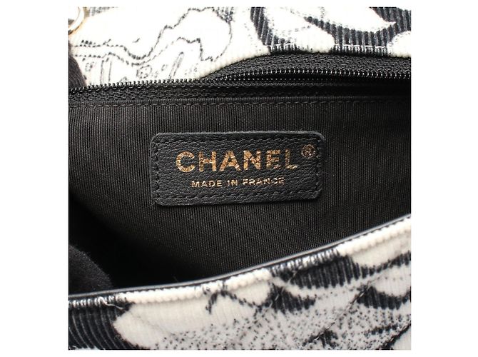 Borsa a Spalla Chanel Chevron V-Stitch Nero Bianco - vista 4