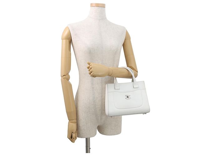 Borsa a mano piccola Neo Executive Coco Mark di Chanel Bianco - vista 4