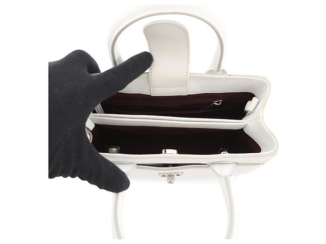 Borsa a mano piccola Neo Executive Coco Mark di Chanel Bianco - vista 6