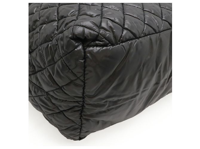 Borsa a Spalla Chanel Coco Cocoon Medium Tote MM Nero Bordò - vista 4
