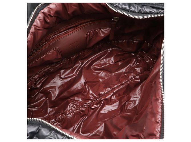 Borsa a Spalla Chanel Coco Cocoon Medium Tote MM Nero Bordò - vista 7