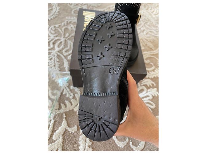 Roberto Cavalli Bottes en daim noir avec clous et boucle - vue 4