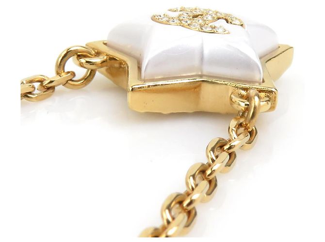 Collana in metallo dorato e bianco Chanel D'oro - vista 3