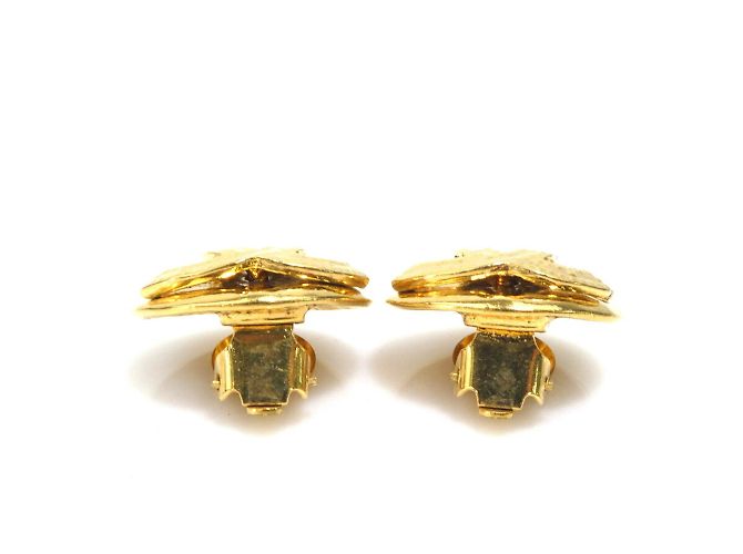 Orecchini a clip in metallo dorato Chanel Coco Mark D'oro - vista 3
