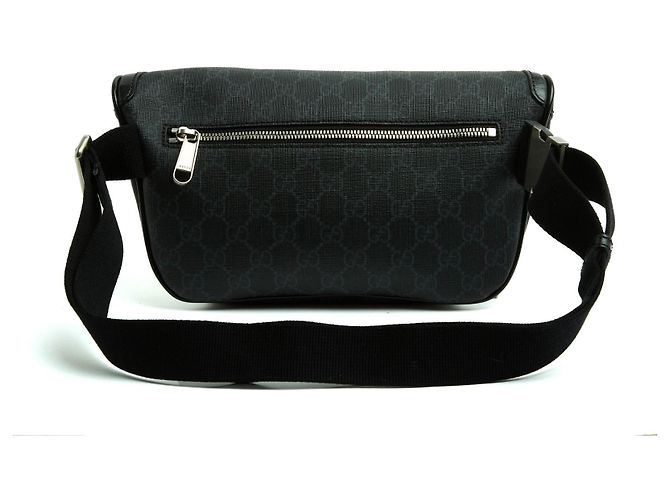 Marmont Gucci Sacoche Cintura Preta GG Emblem GM Preto - vista 5
