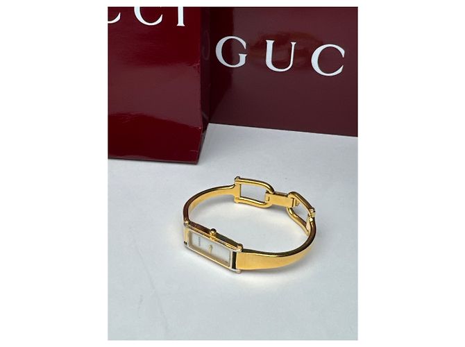 Vintage Gucci vergoldete Pferdebit-Uhr Golden - Ansicht 3