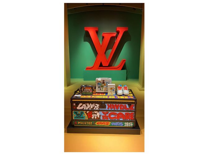 LOUIS VUITTON Upcycled Virgil Abloh Sonderedition Sneaker Weiß - Ansicht 3