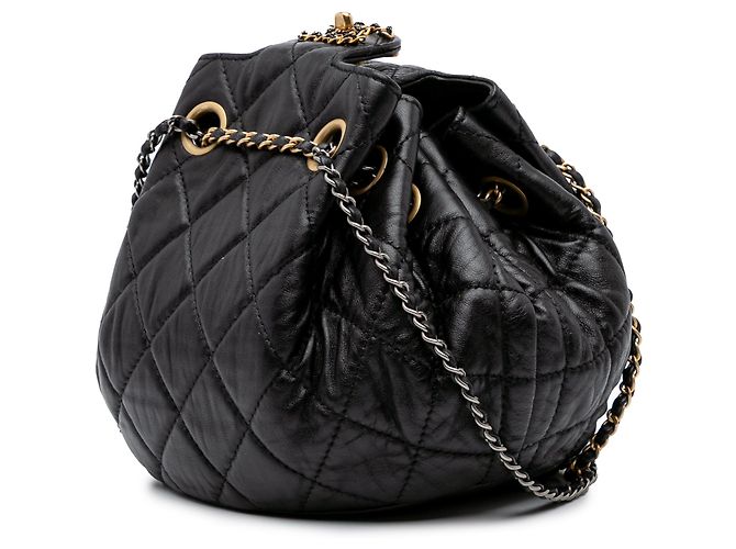 Borsa a secchiello in pelle di agnello trapuntata Chanel CC con catena, nera Nero - vista 2