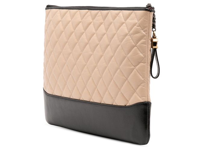 Chanel Grande Pelle di Vitello Invecchiata Gabrielle O Pochette Marrone - vista 2
