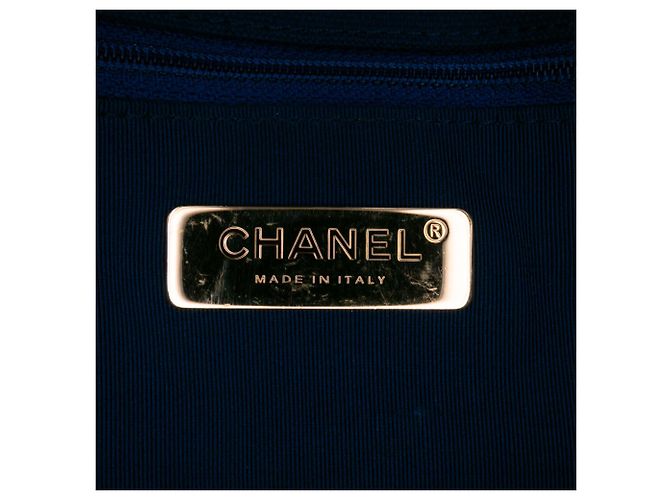 Chanel 19 Chanel Media in Tela e Cotone 19 con patta Blu - vista 5