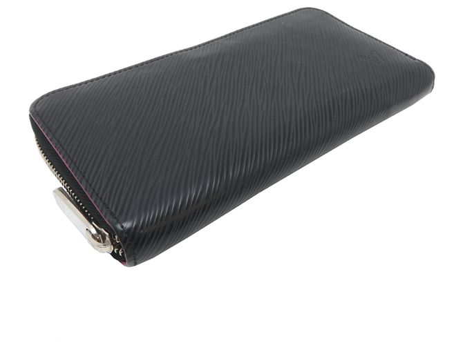 Cartera Zippy de cuero Epi Louis Vuitton Negro - vista 3