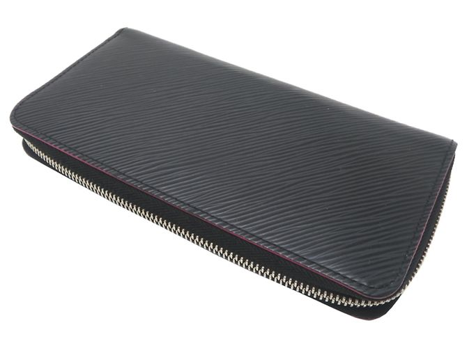 Cartera Zippy de cuero Epi Louis Vuitton Negro - vista 4