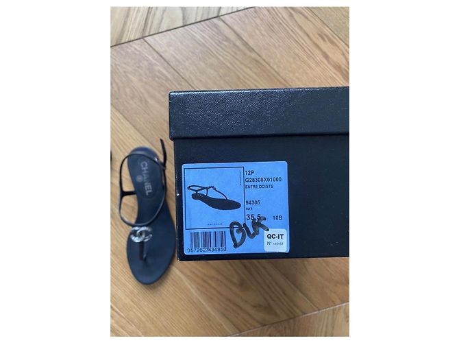 Schwarze Chanel Sandalen mit Kristallen - Ansicht 7