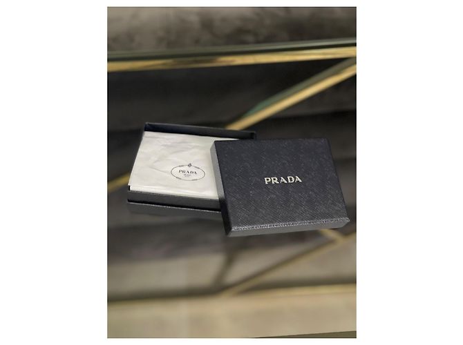 Custodia in pelle Saffiano Prada per AirPods Bianco - vista 3