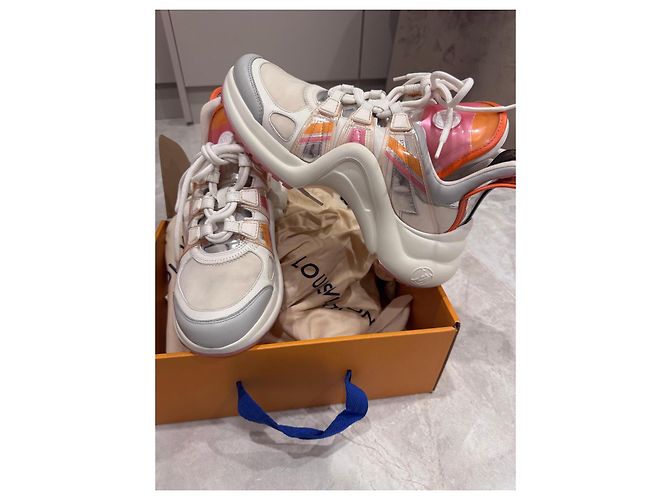 Sneaker Archlight Louis Vuitton Rosa Bianco Arancione Grigio Metallico - vista 2