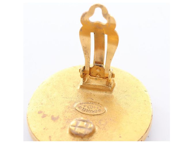 Orecchini a conchiglia con il logo Coco di Chanel Bianco D'oro - vista 5