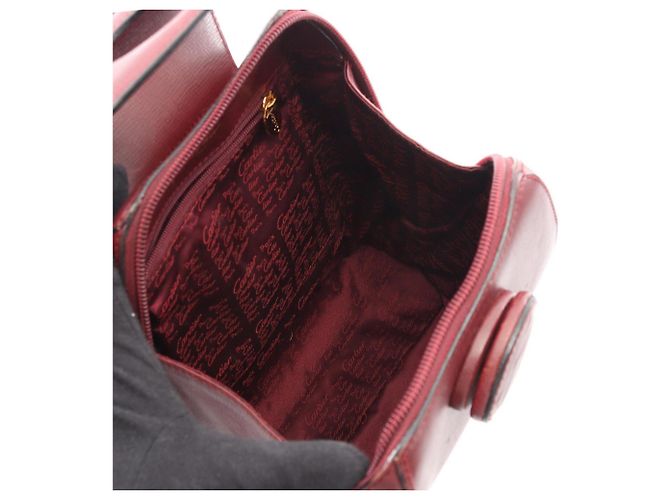 Mochila de cuero burdeos de la línea Must de Cartier - vista 3