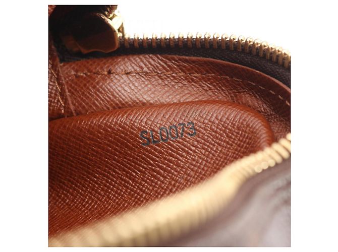 Borsa a Spalla Monogram Danube di Louis Vuitton Marrone - vista 5
