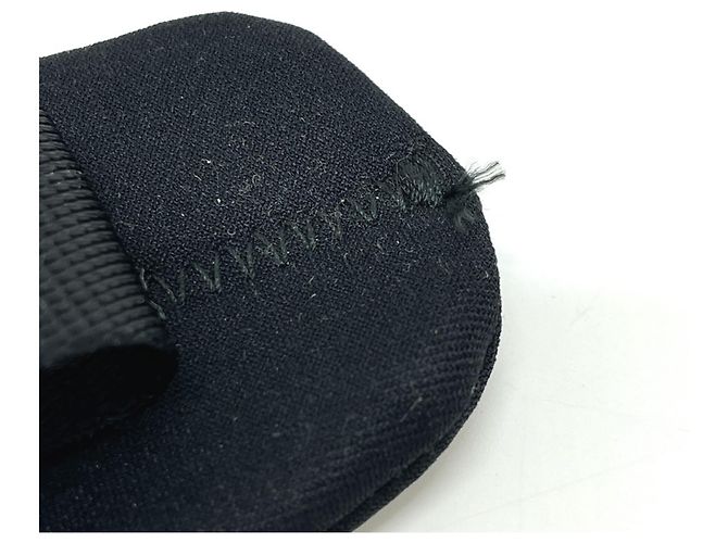 Borsa a tracolla Prada MV563 in nylon nero - vista 12