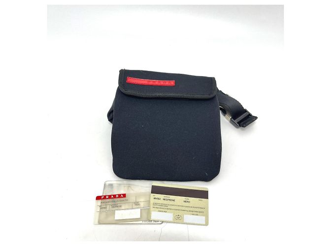 Borsa a tracolla Prada MV563 in nylon nero - vista 14