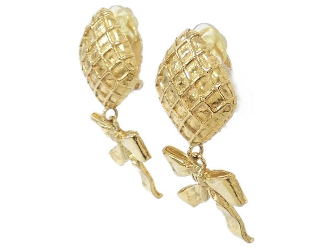 Orecchini a clip dorati Chanel D'oro - vista 2