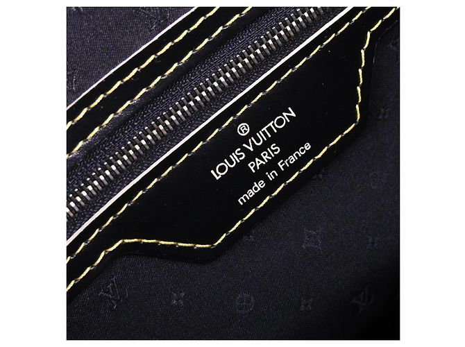 Louis Vuitton Suhali Lockit Leather MM Nero - vista 4