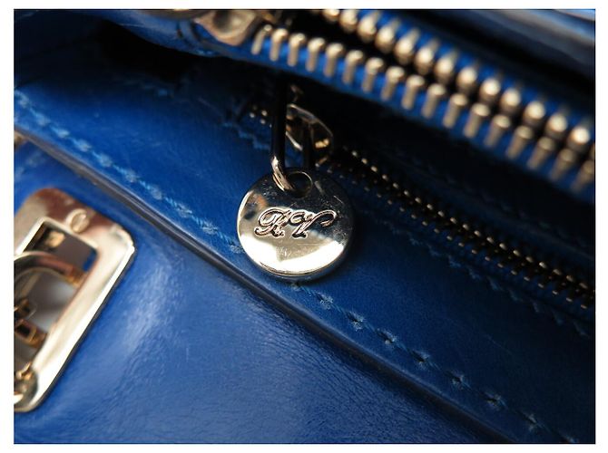 ROGER VIVIER MINI CHAIN SHOULDER BAG IN BLUE PYTHON LEATHER - view 13