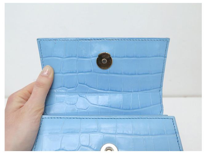 BORSA JACQUEMUS LE CHIQUITO MEDIA IN PELLE STILE COCODRILLO Blu - vista 10