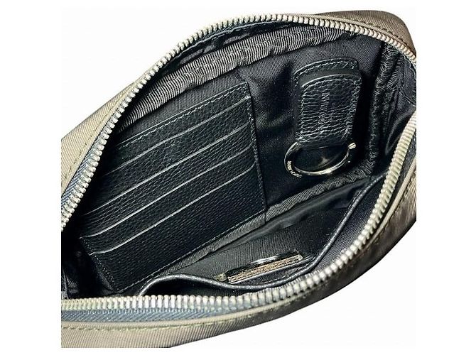 Pochette en cuir nylon Giorgio Armani - vue 7