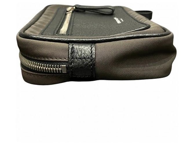 Pochette en cuir nylon Giorgio Armani - vue 9