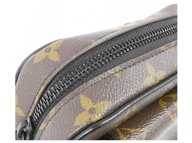 Borsa a Spalla Christopher Monogram Louis Vuitton Marrone - vista 5