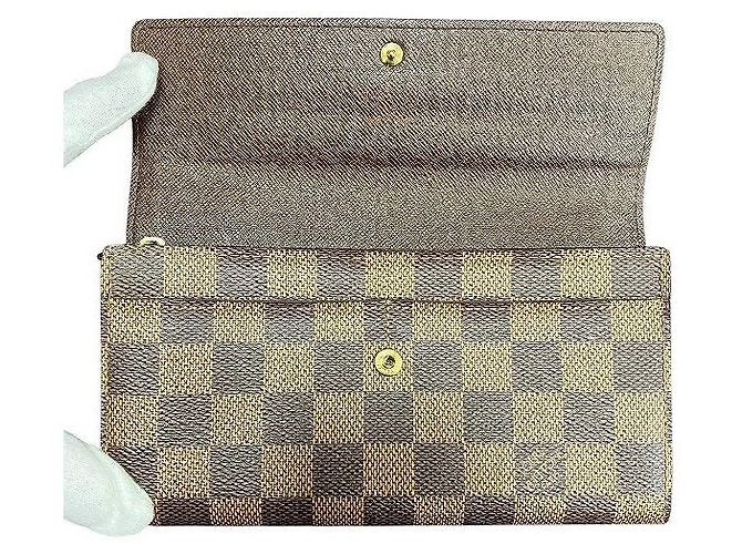 Portafoglio Lungo Damier Sarah di Louis Vuitton Marrone - vista 3