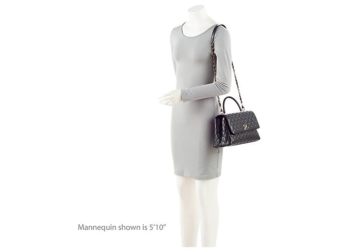 Gabrielle Bolsa pequena de flap com alça superior em couro caviar Coco da Chanel Preto - vista 5