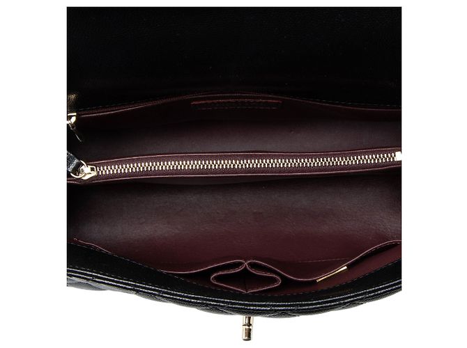 Gabrielle Bolsa pequena de flap com alça superior em couro caviar Coco da Chanel Preto - vista 7
