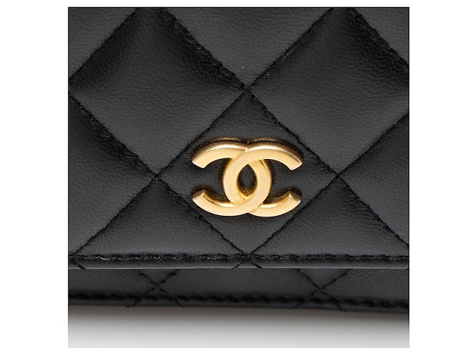 Mini-Geldbörse mit Kette aus Lammleder Chanel Romance Schwarz - Ansicht 9