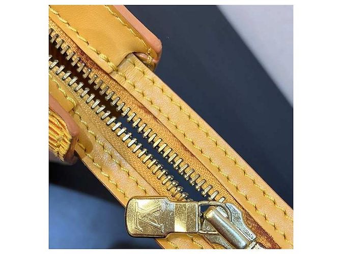 Borsa a Spalla Saint Jacques Epi Louis Vuitton Giallo - vista 6