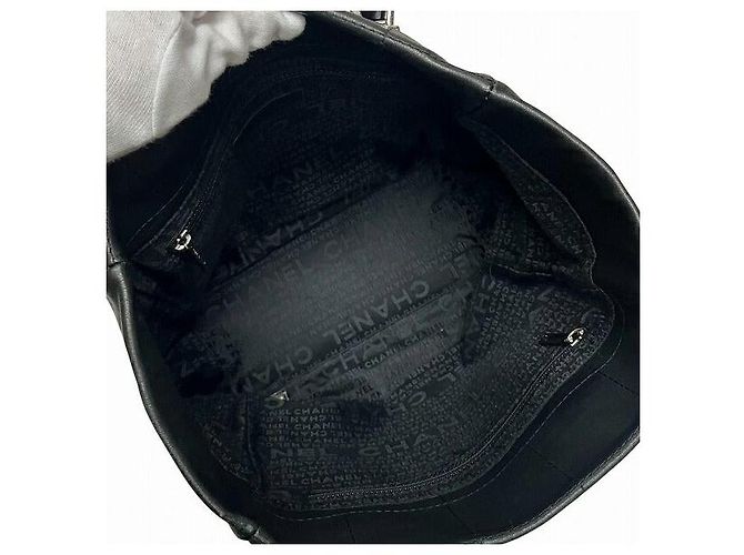 2.55 Chanel Choco Bar Handtasche aus Lammleder Schwarz - Ansicht 6