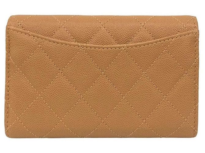 Portafoglio tri-fold in pelle caviar matelassé Chanel Marrone Beige - vista 3