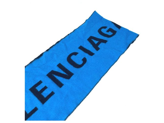 Blaue Wollschals von Balenciaga - Ansicht 3