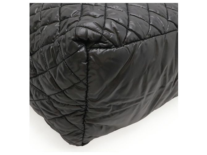 Chanel Coco Cocoon Medium Tote Bag aus Nylon Schwarz - Ansicht 3