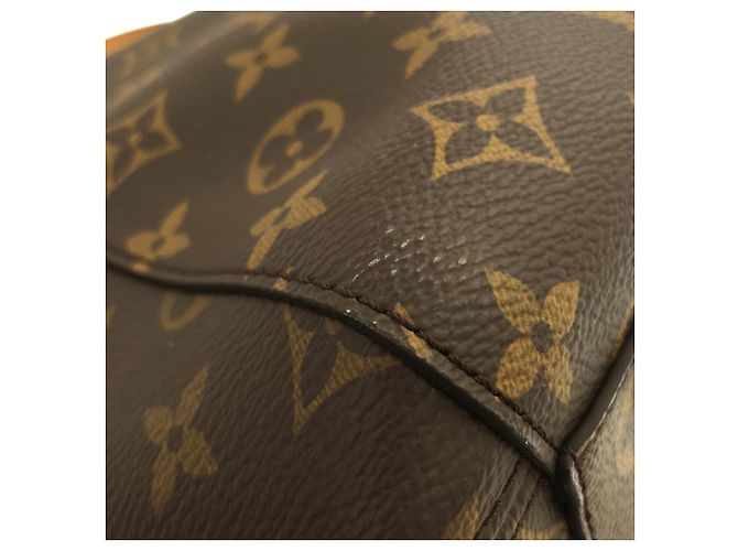 Louis Vuitton Montaigne Monogram Bag Brown - view 4